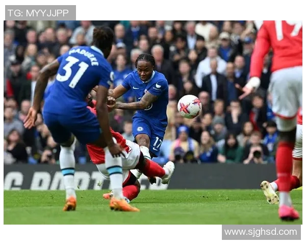 切尔西更衣室风波升级斯特林与恩佐训练场激烈冲突引发热议