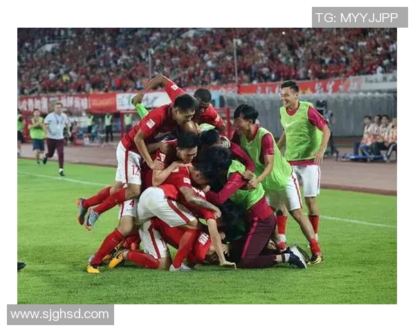 延边与恒大精彩对决视频回顾赛场瞬间尽在眼前你绝不能错过 延边与恒大精彩对决视频回顾赛场瞬间尽在眼前你绝不能错过